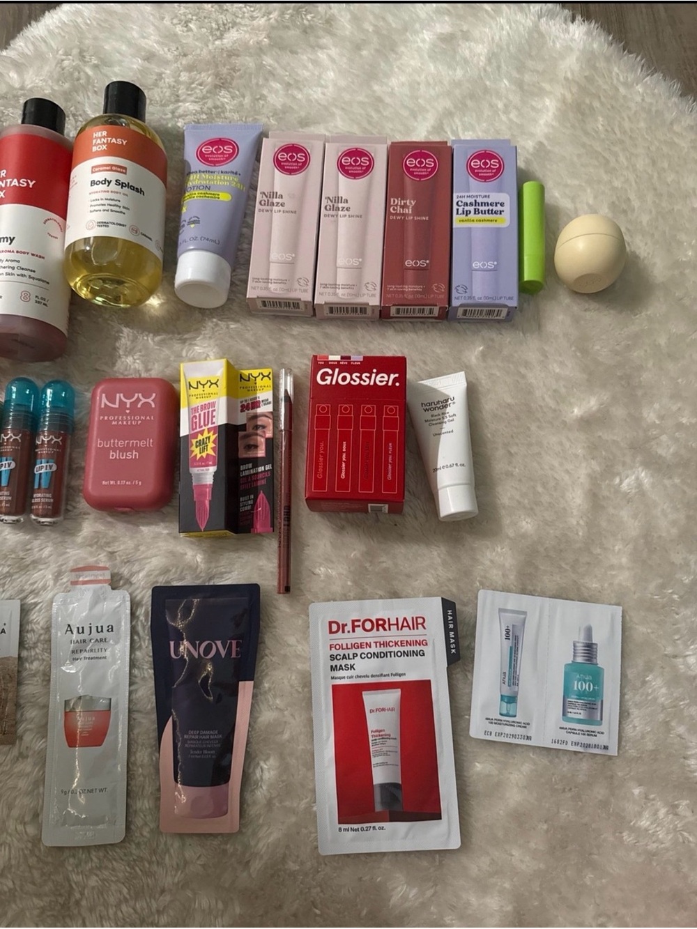 Makeup bundle - Picture 3 of 8